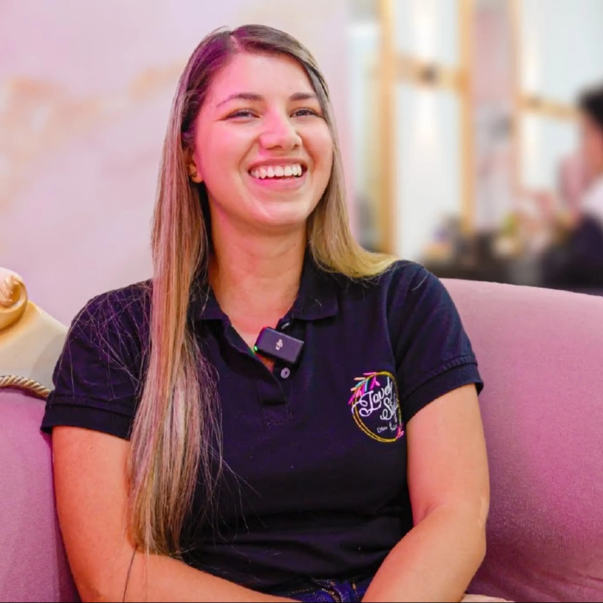 Proprietário do Stigma Salon comenta como Weibook transformou seu negócio
